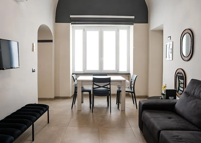 Loft 10 Apartment *